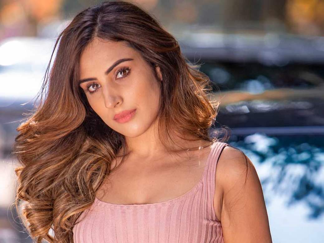 Simran Sexvedios - Simran Kaur Biography, Wiki, Age, Height, Family & More - St Lucia News  Online