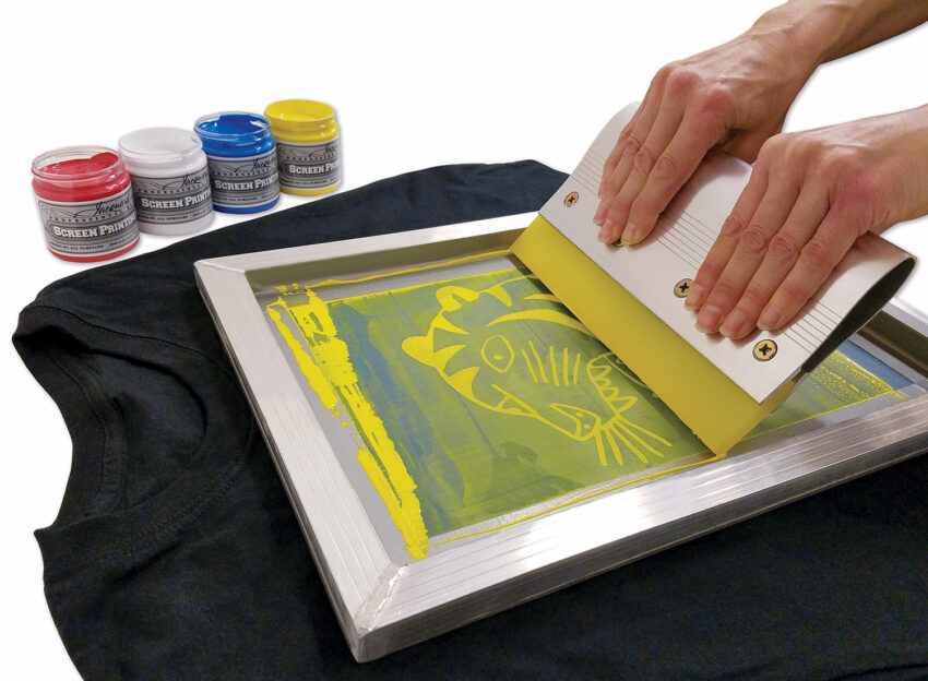 How Screen Printing Plastic and Other Materials Works